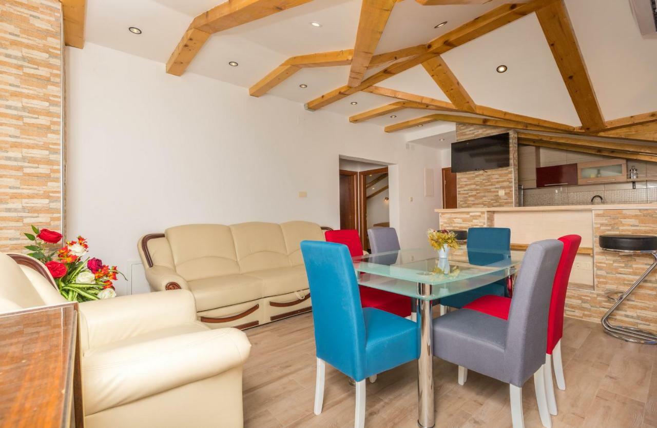 Apartman Sare Crikvenica Exterior foto